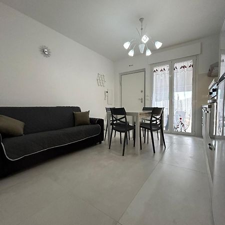 Casa Vacanze Regi San Benedetto del Tronto Kültér fotó